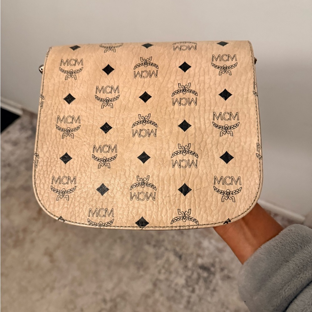 MCM Beige Visetos Patterned Leather Crossbody Bag - Picture 5 of 12
